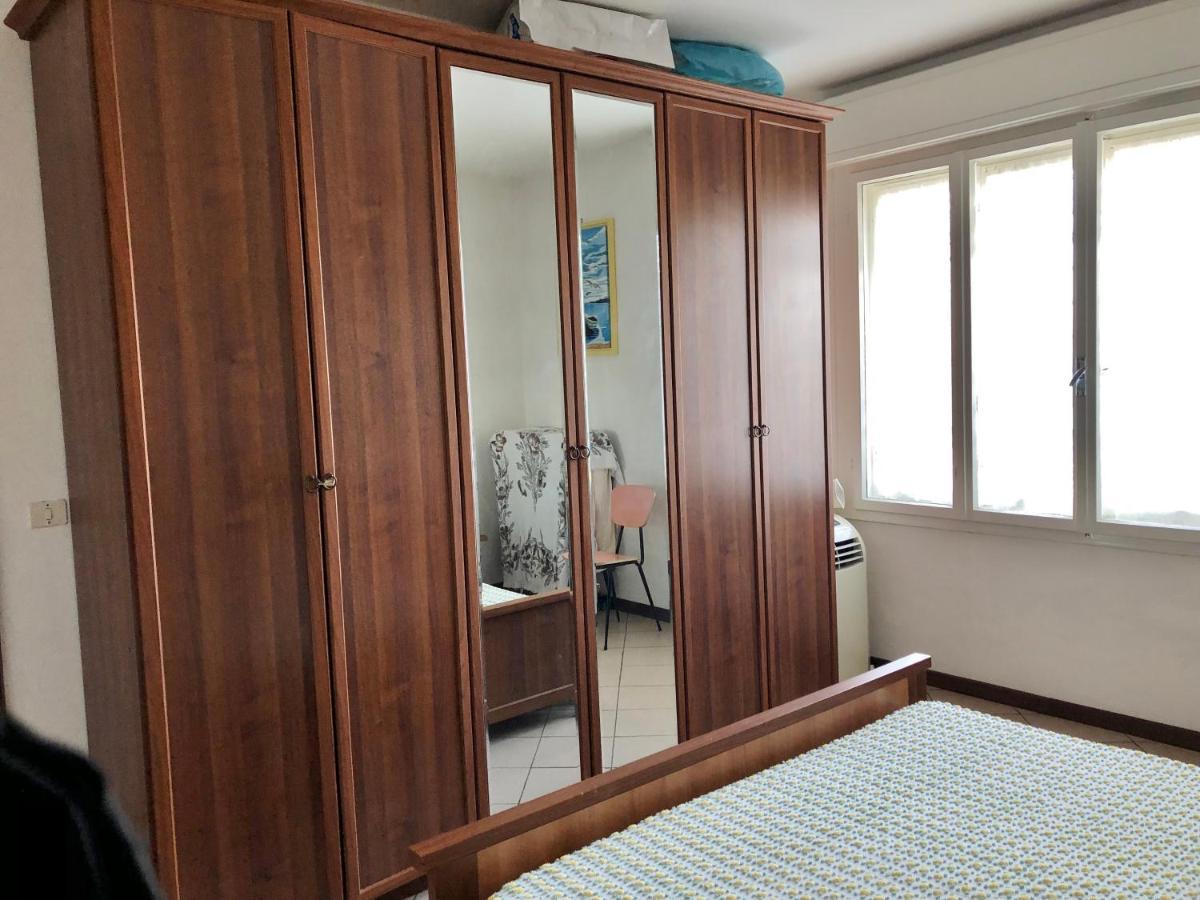 Castellan I Apartment Grado Exterior photo